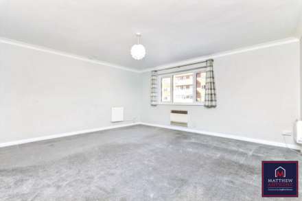 Manor Lea, Boundary Road, Image 5