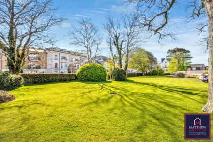 Manor Lea, Boundary Road, Image 8