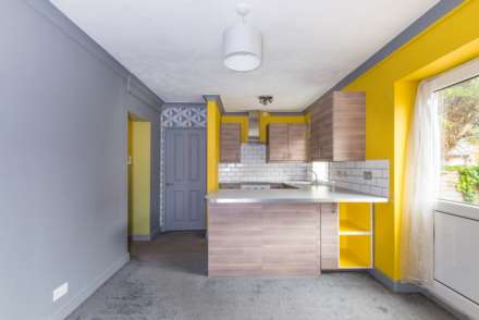 Shelley Road, Worthing, Image 2
