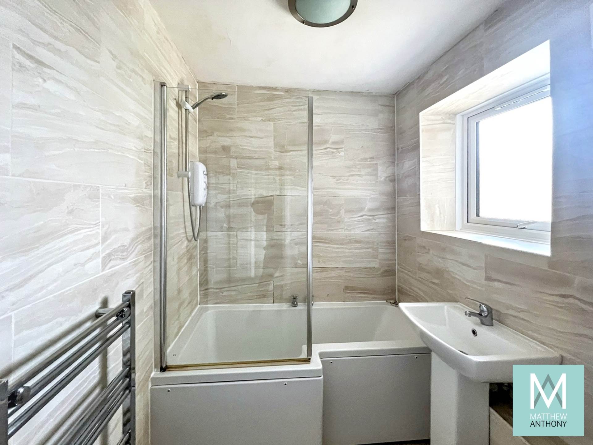 Manor Lea, Boundary Road, Image 6