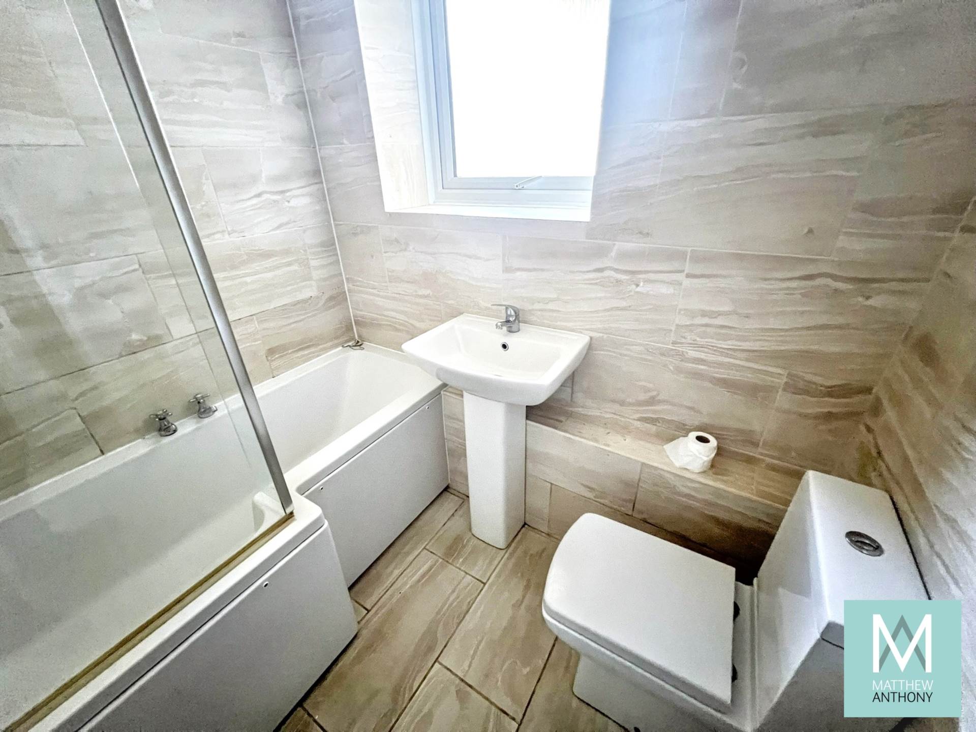 Manor Lea, Boundary Road, Image 7