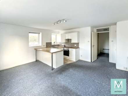 Manor Lea, Boundary Road, Image 2