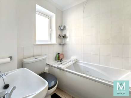 Highdown Avenue, Worthing, Image 7