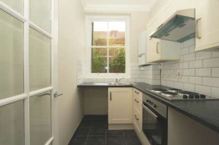 St. Andrews Court, 17-19 Victoria Road, Image 2