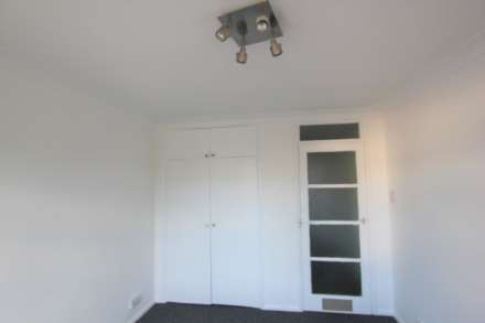 Maple Court, Wallace Avenue, Image 5