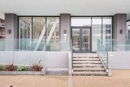 1 Bedroom Flat, Skyline Apartments, 1 The Causeway