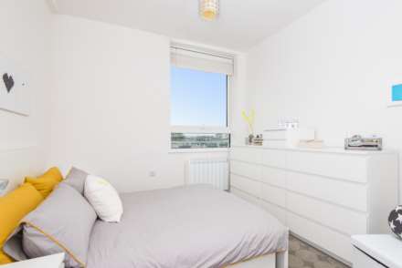 Skyline Apartments, 1 The Causeway, Image 4