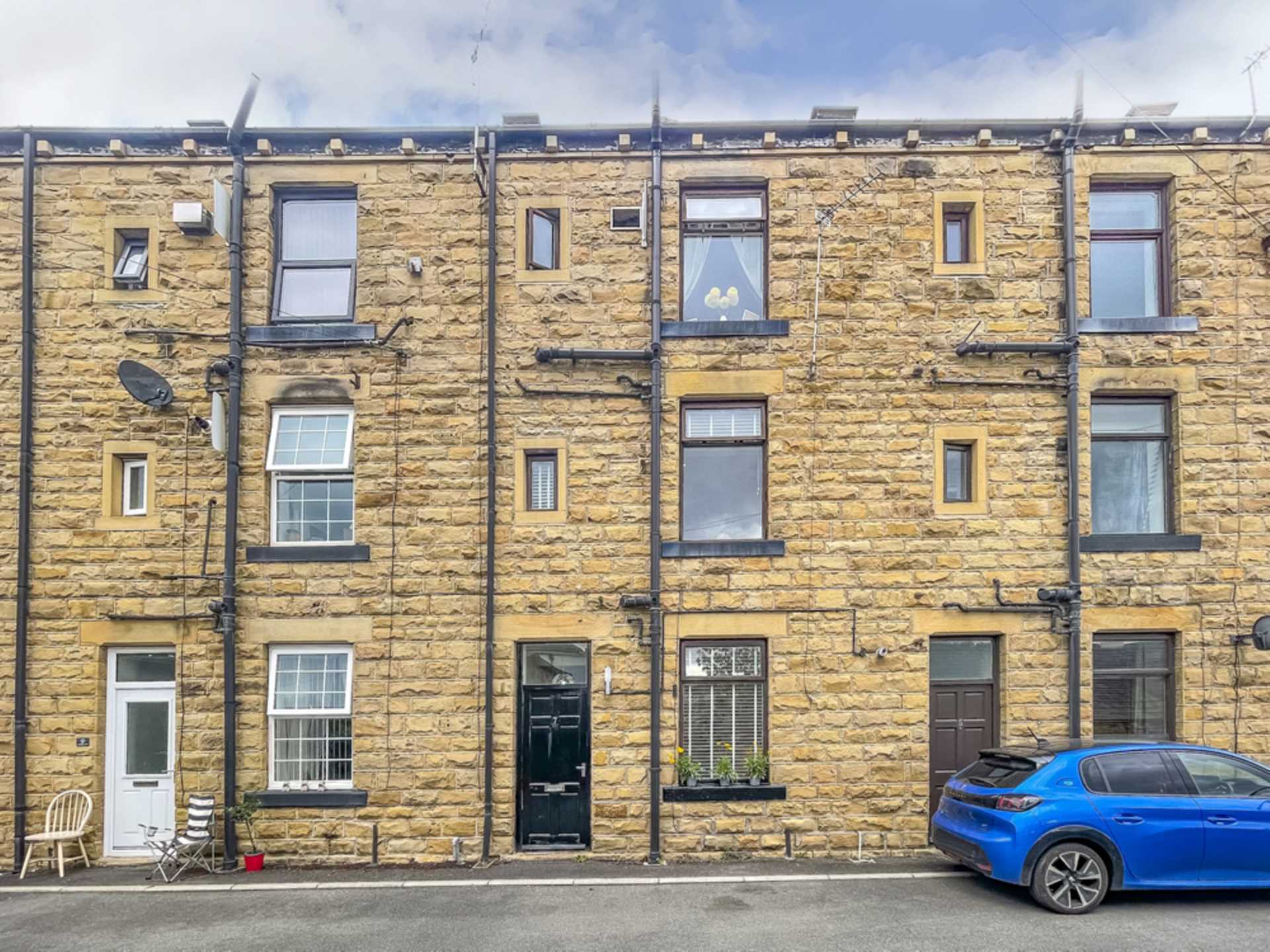 Carlinghow Hill, Batley, Image 1