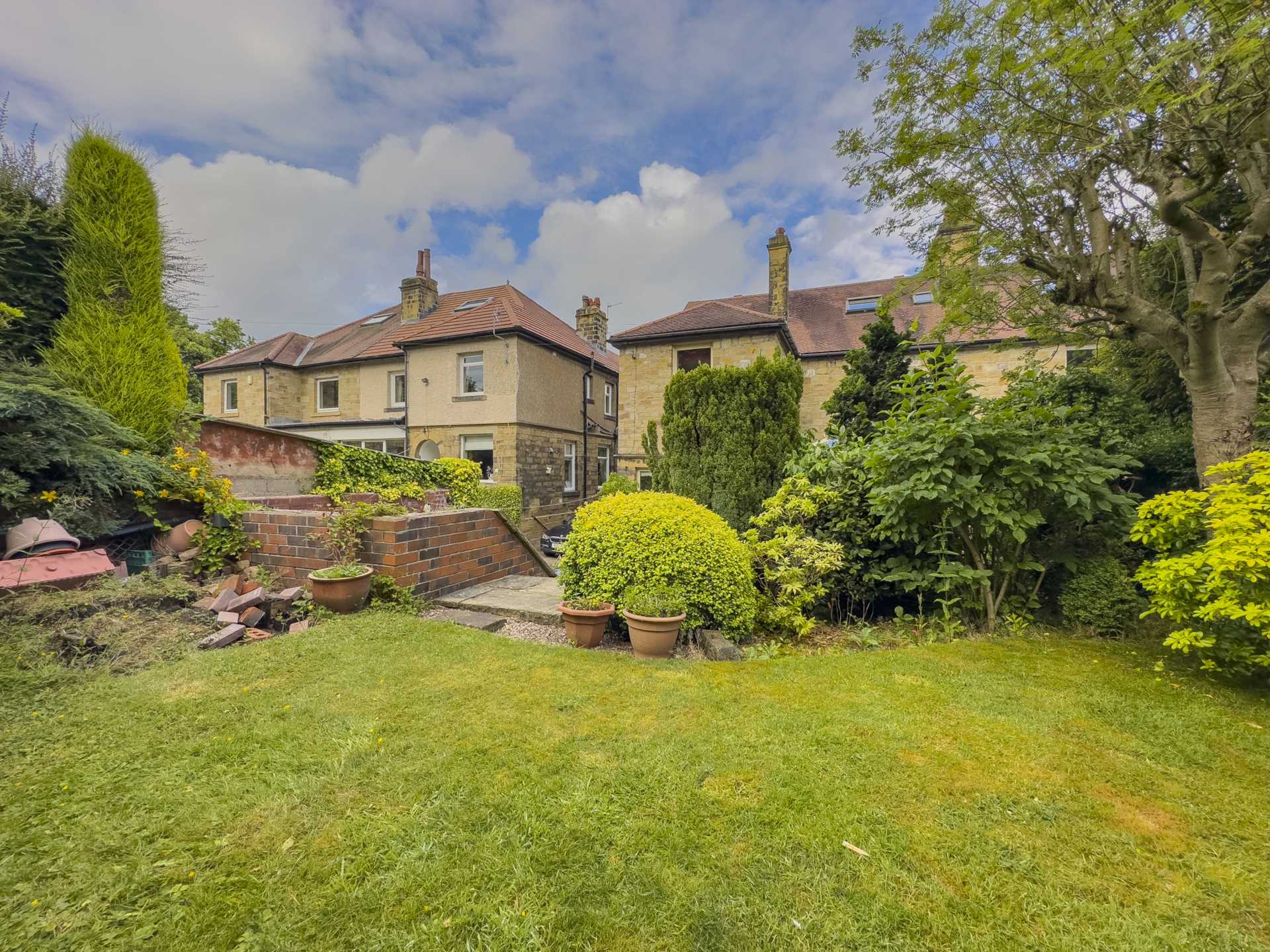 Upper Batley Low Lane, Birstall, Image 24