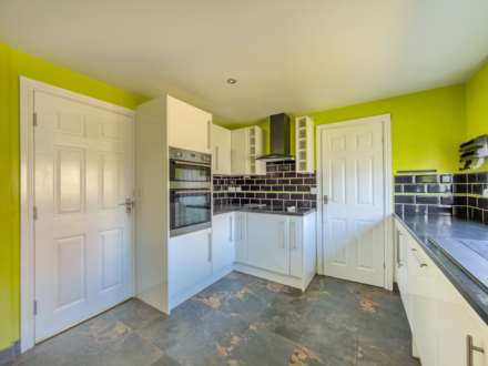 Hadfield Road, Heckmondwike, Image 3