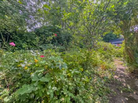 Wren Hill, Batley, Image 21