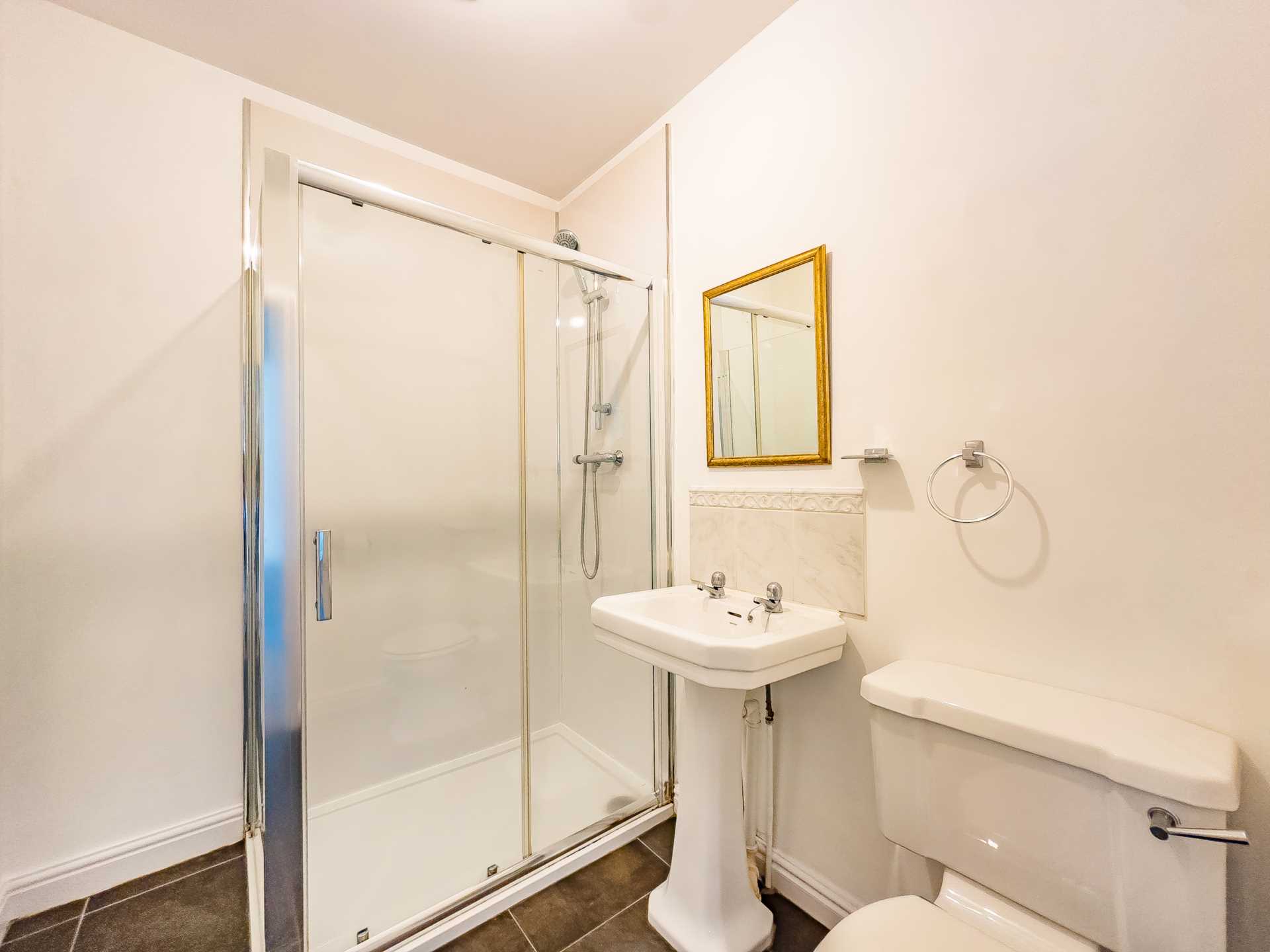 Briar Drive, Dewsbury, Image 10