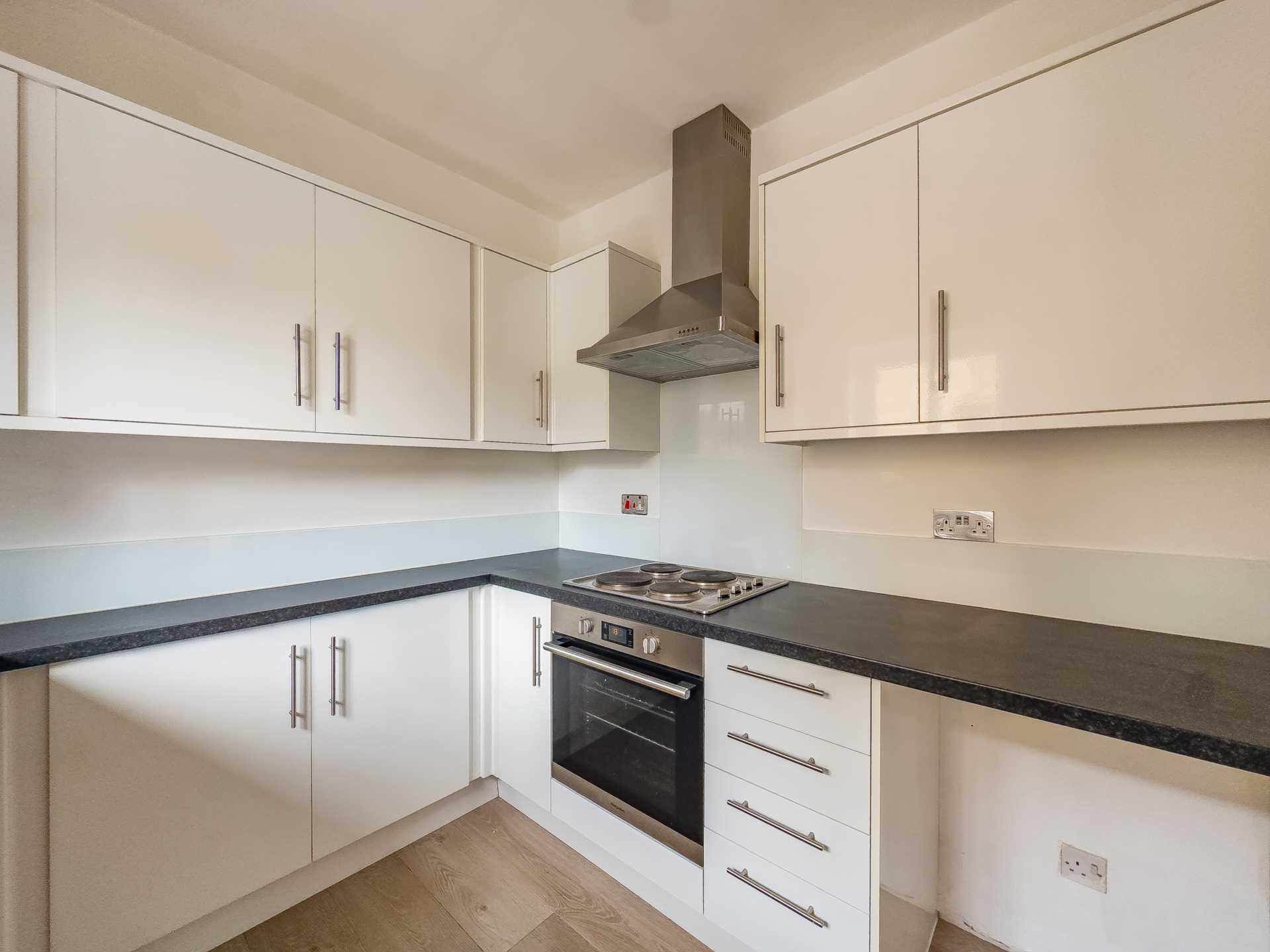 Briar Drive, Dewsbury, Image 4