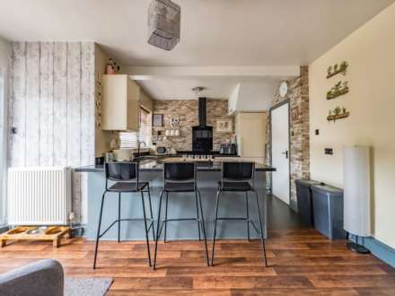 Horner Crescent, Batley, Image 4