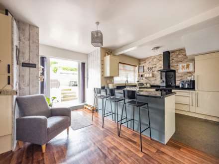 Horner Crescent, Batley, Image 5