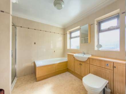 Hillhead Drive, Birstall, Image 15