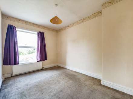 Bradford Road, Birstall, Image 13