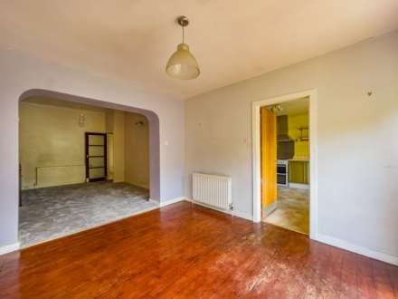 Bradford Road, Birstall, Image 6