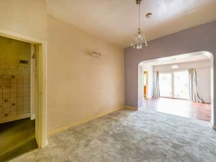 Bradford Road, Birstall, Image 7