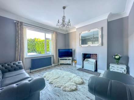 Fieldhead Lane, Batley, Image 10