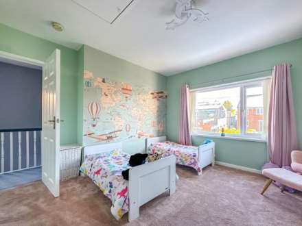 Fieldhead Lane, Batley, Image 15