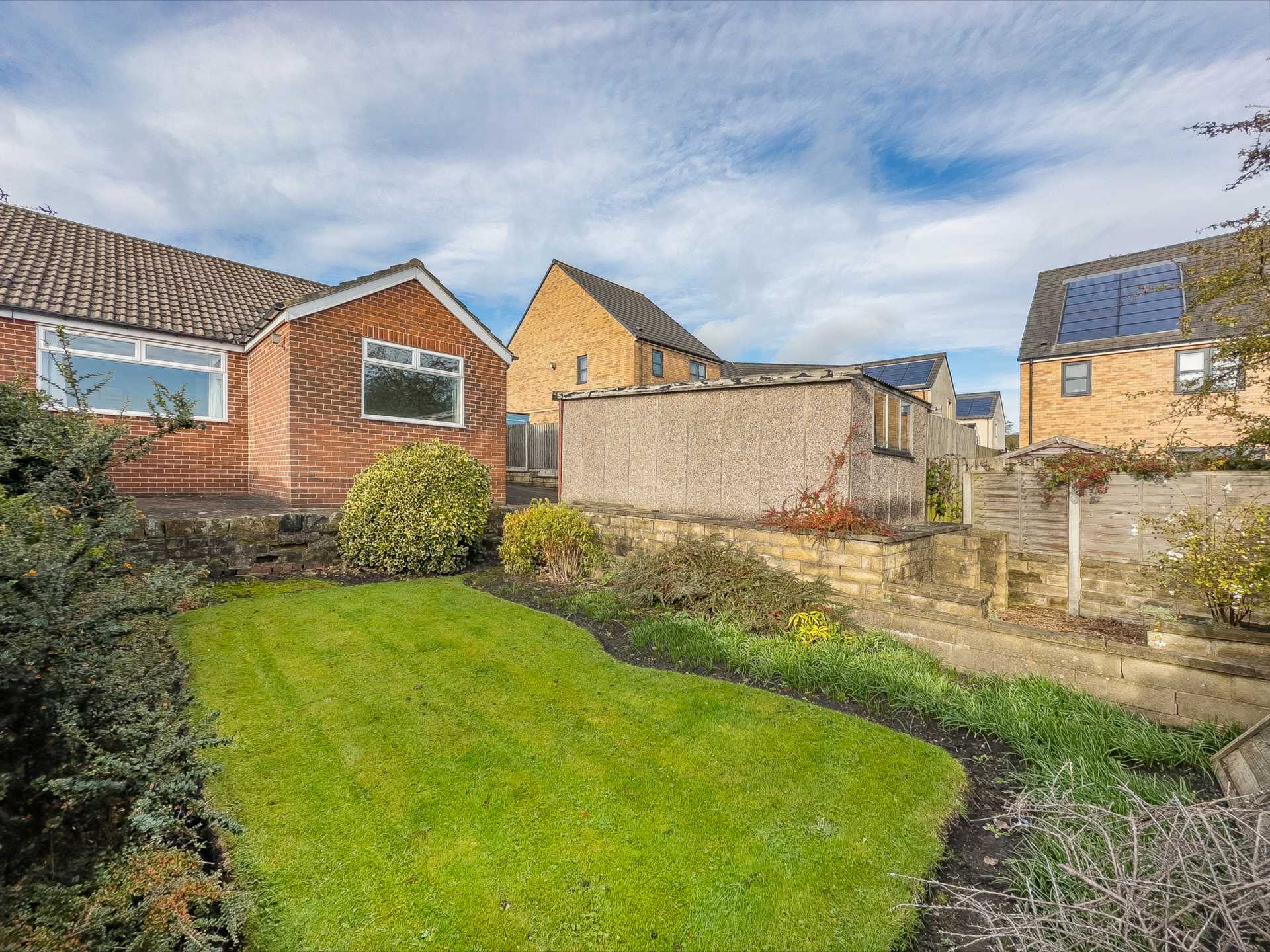 White Lee Road, Batley, Image 14