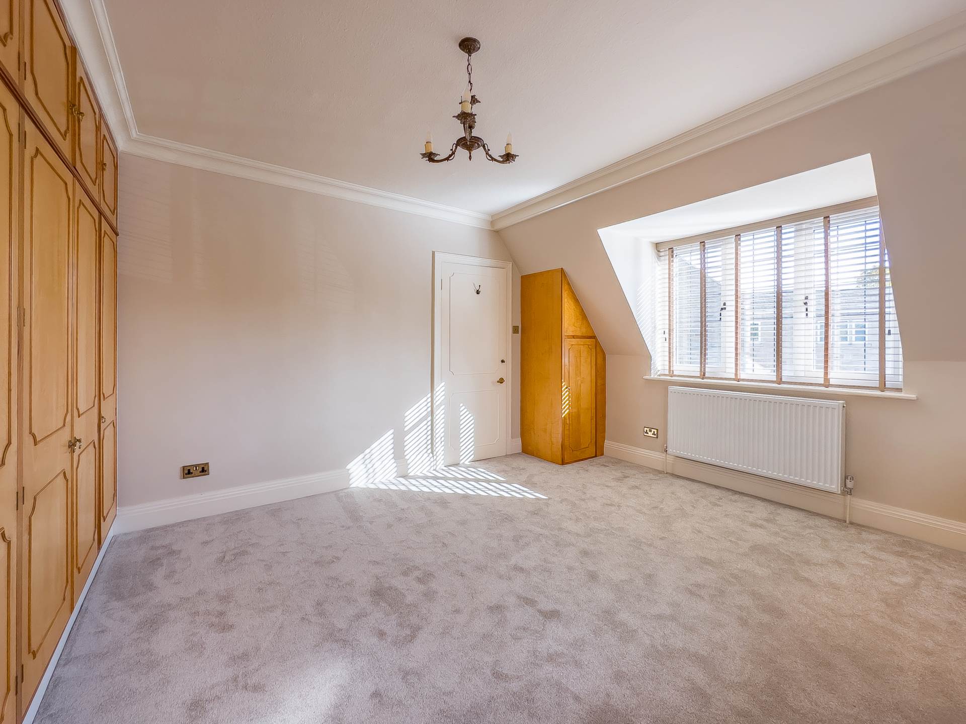 The CottageTimothy Lane, Upper Batley, Image 13