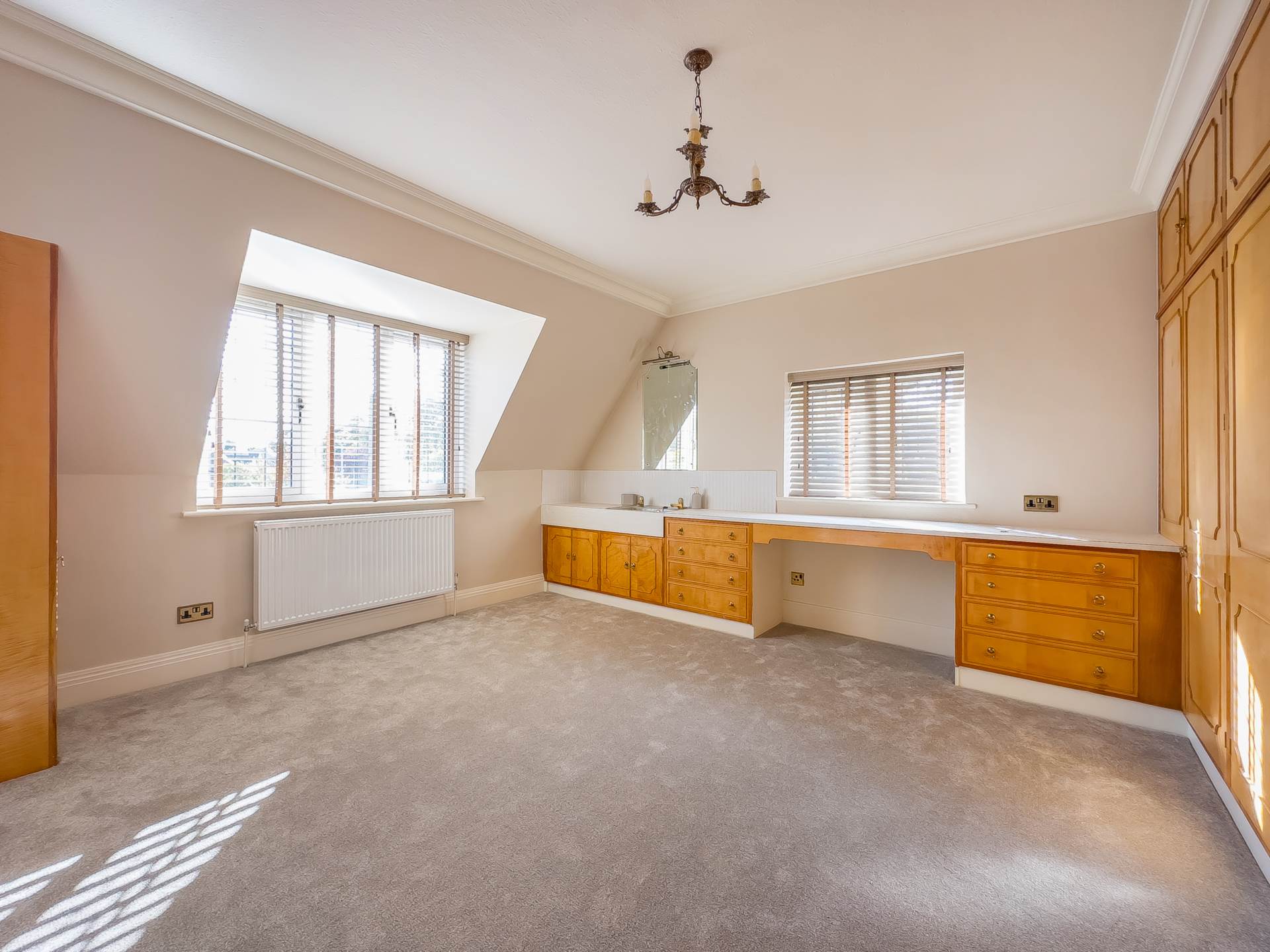 The CottageTimothy Lane, Upper Batley, Image 14