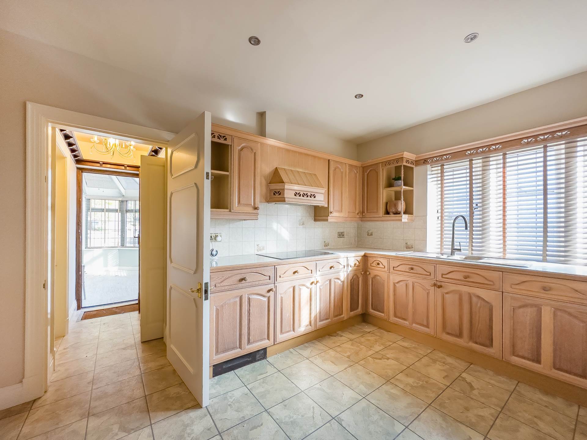 The CottageTimothy Lane, Upper Batley, Image 5