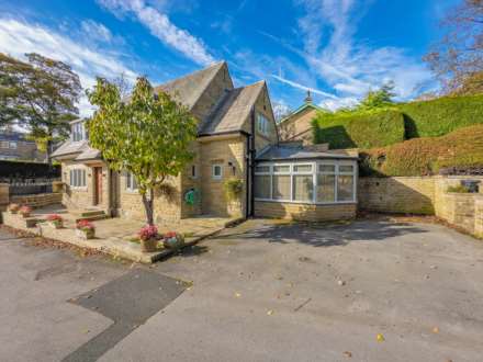 The CottageTimothy Lane, Upper Batley, Image 23