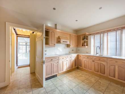 The CottageTimothy Lane, Upper Batley, Image 5