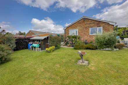 York Drive, Upper Batley, Image 14