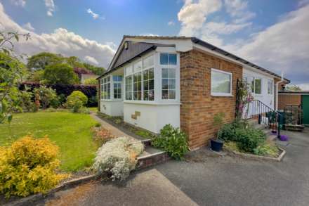 York Drive, Upper Batley, Image 30