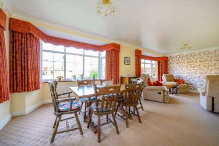 York Drive, Upper Batley, Image 5