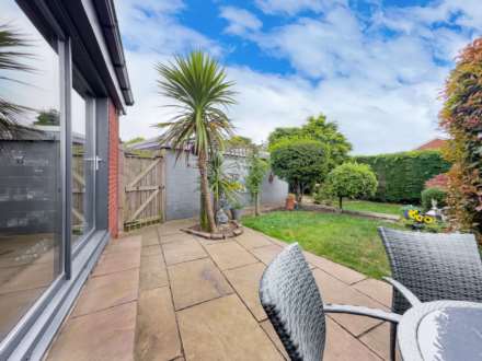 Windmill Lane, Birstall, Image 32