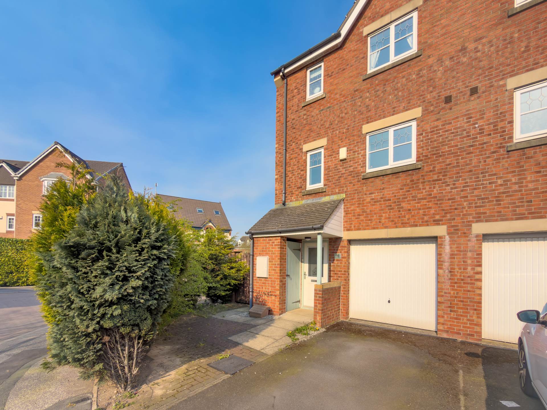 Burnley's Mill Road, Gomersal, Image 26