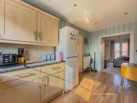 Burnley's Mill Road, Gomersal, Image 6