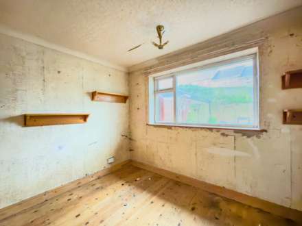 Fairfield Road, Heckmondwike, Image 12