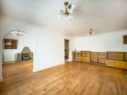 Fairfield Road, Heckmondwike, Image 9