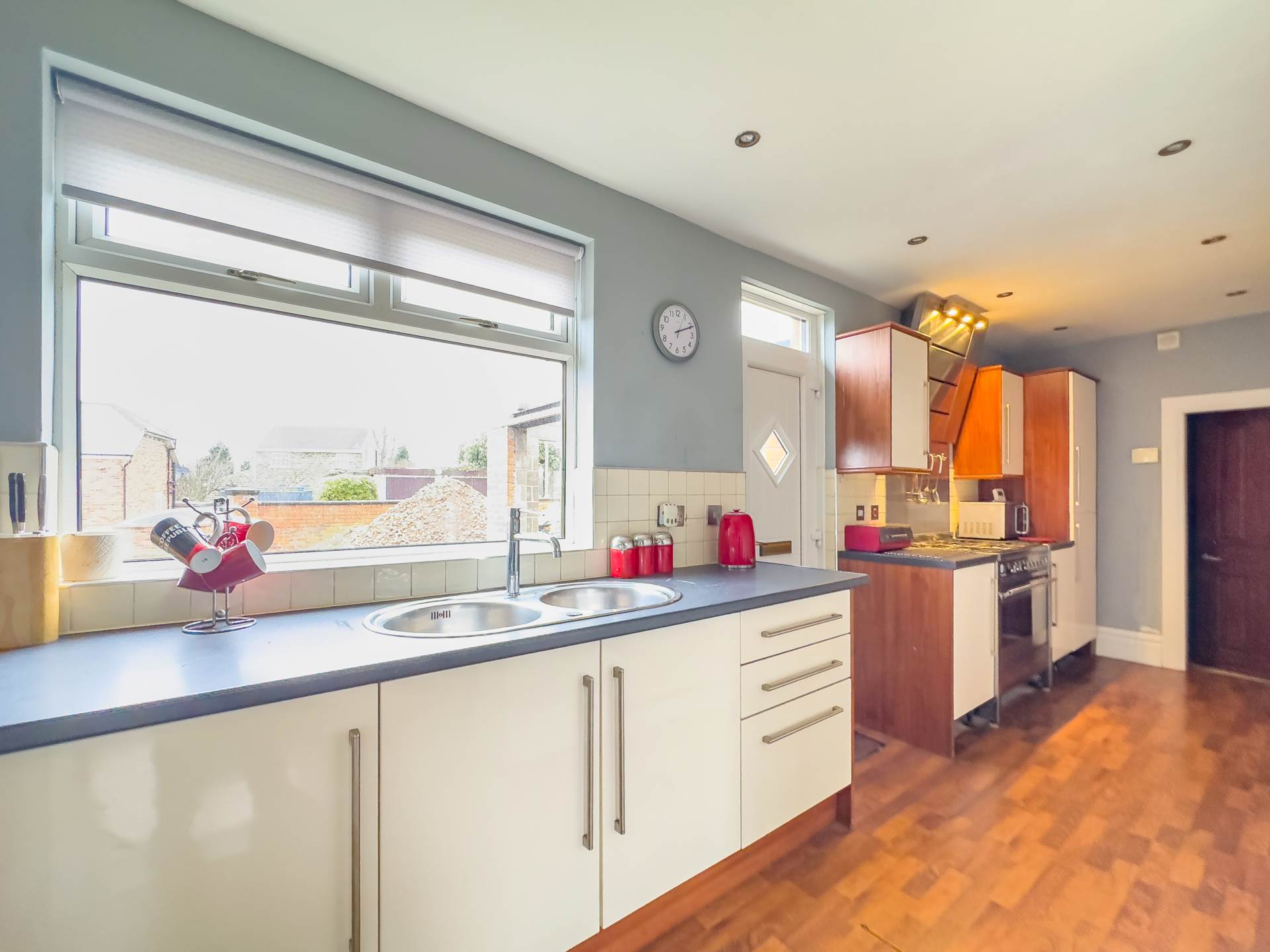 White Lee Road, Batley, Image 3