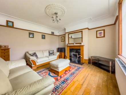 White Lee Road, Batley, Image 7