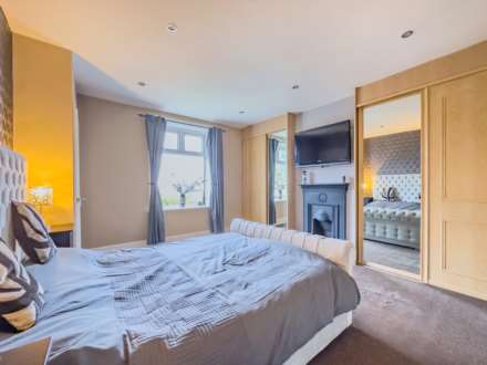White Lee Road, Batley, Image 9