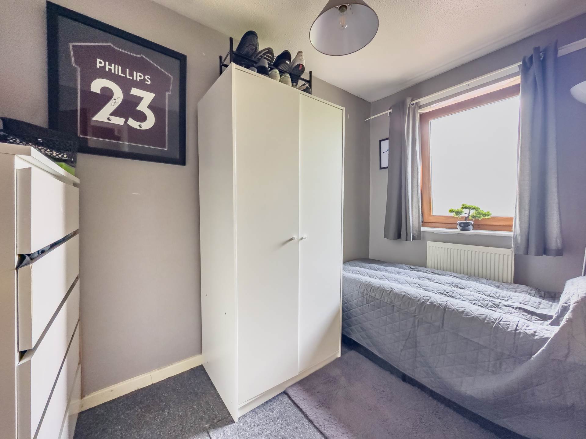 Church Road, Batley, Image 13
