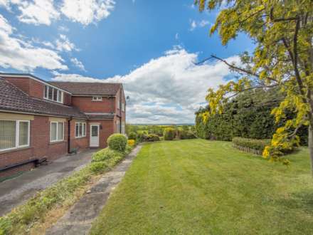 Castle Hill Road, Gomersal, Image 36