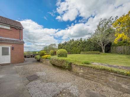 Castle Hill Road, Gomersal, Image 40