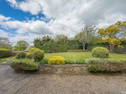 Castle Hill Road, Gomersal, Image 43