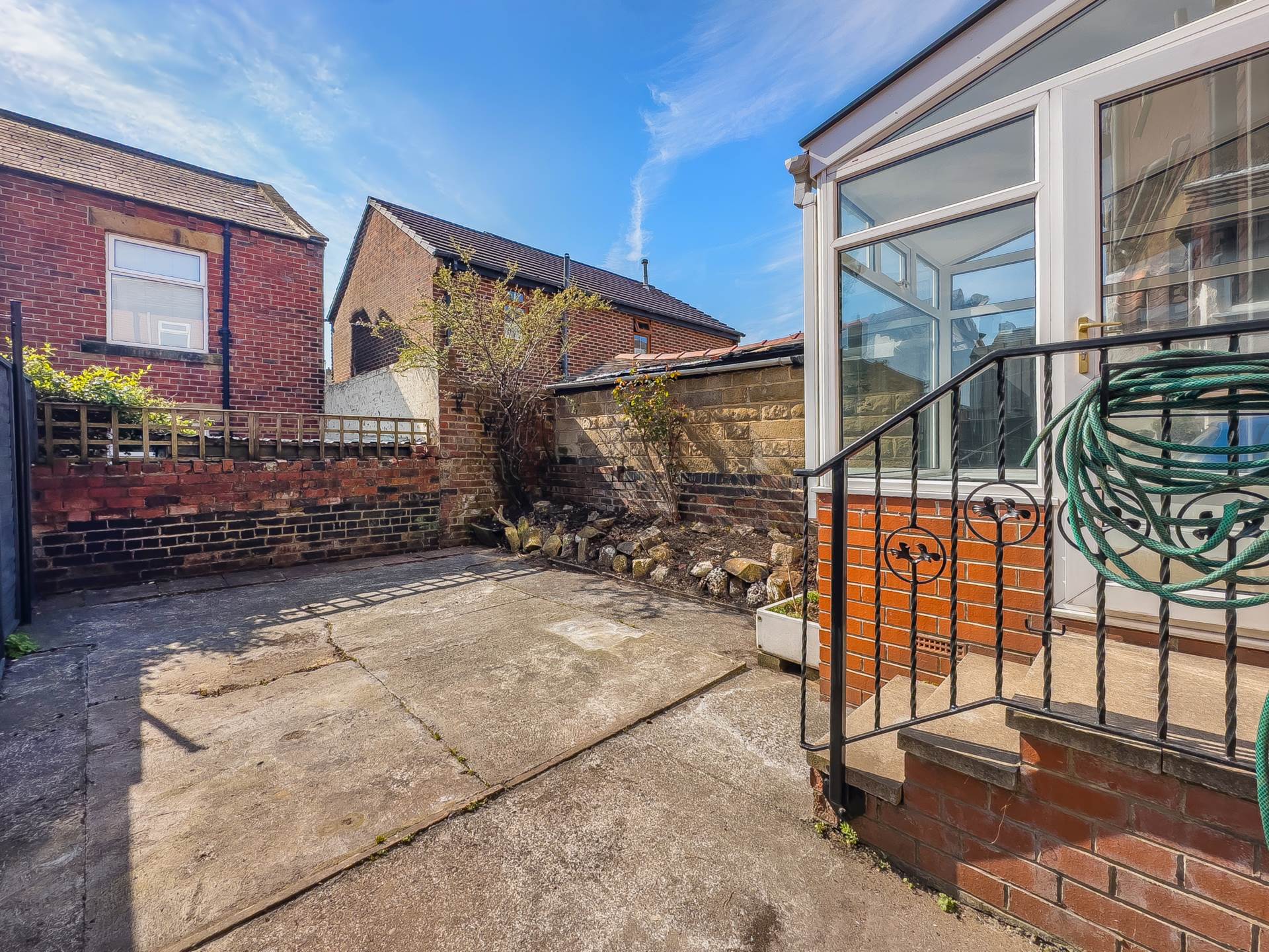 College Street, Batley, Image 13