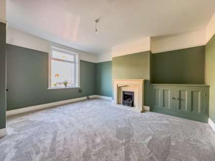 College Street, Batley, Image 2