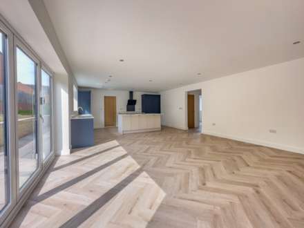 Denby Dale Road West, Calder Grove, Image 10