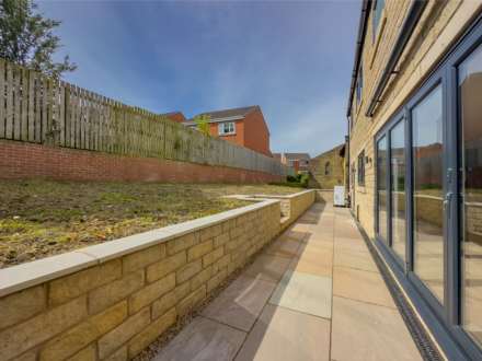 Denby Dale Road West, Calder Grove, Image 33
